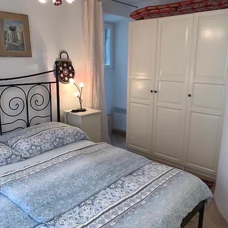 Apartamento Ferienhaus, Rustico Auf Burg *