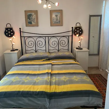 Ferienhaus, Rustico Auf Burg Apartmán