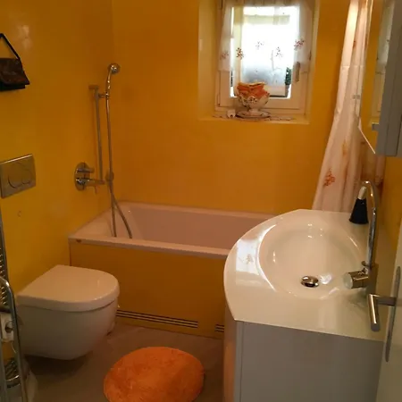 Ferienhaus, Rustico Auf Burg Apartament Locarno