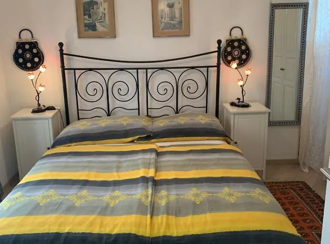 Ferienhaus, Rustico Auf Burg شقة