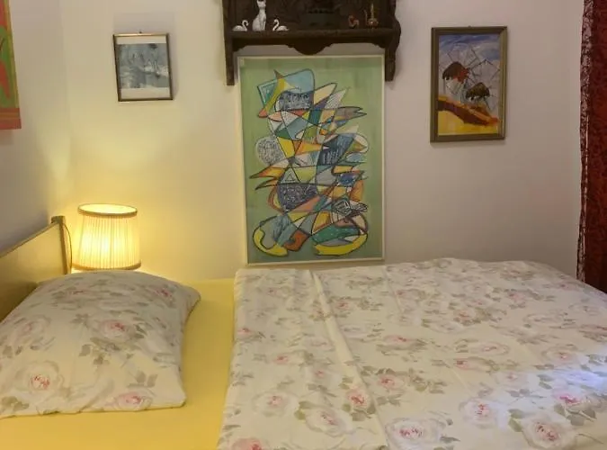 Appartement Ferienhaus, Rustico Auf Burg Locarno