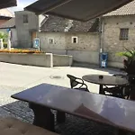 Ferienhaus, Rustico Auf Burg Appartement *
