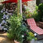 Ferienhaus, Rustico Auf Burg Appartement